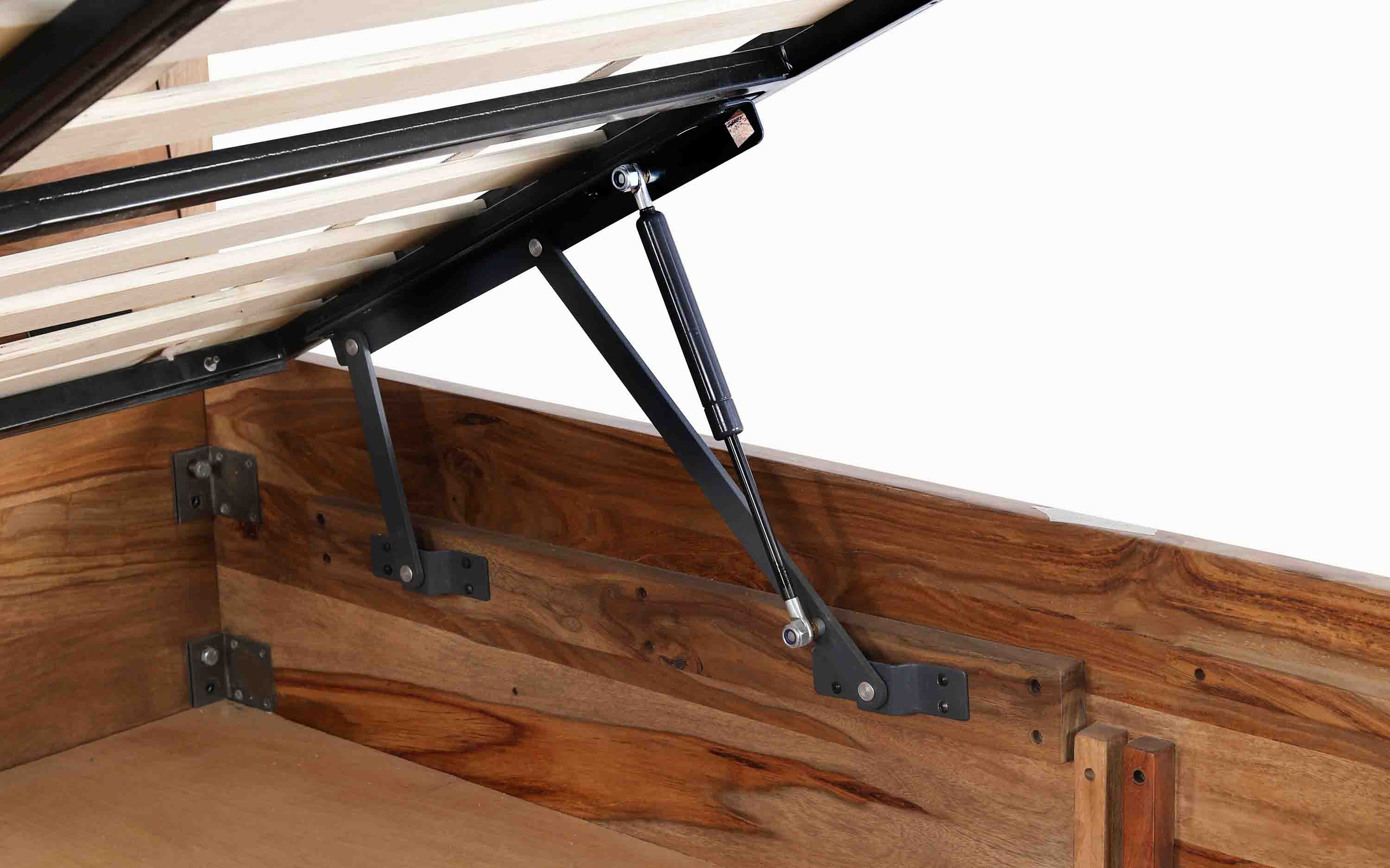 Metric Queen Hydraulic Bed